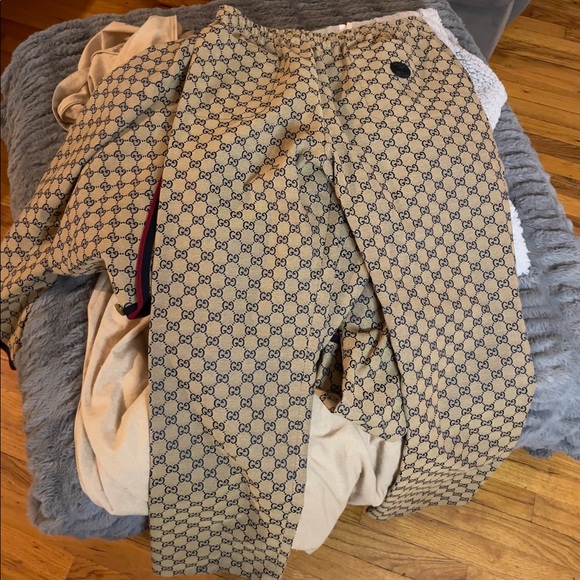 ****SOLD****   GUCCI GG canvas suit/paste blue - Picture 14 of 17